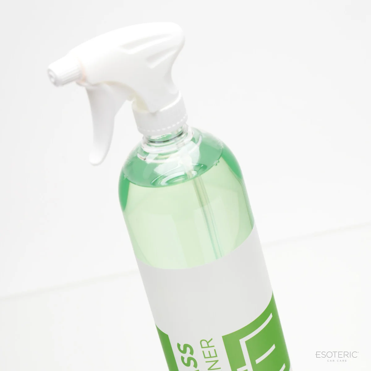 ESOTERIC Glass Cleaner for Streak-Free Interior and Exterior Glass Cleaning - Image 7