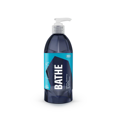 Gyeon Q2M Bathe pH Neutral Car Wash Shampoo - Image 5